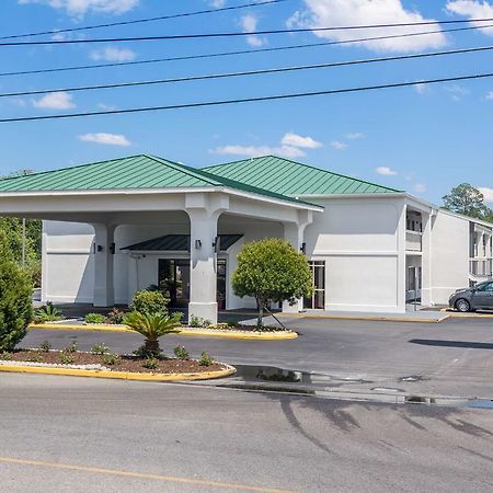 Motel 6 ウェイクロス エクステリア 写真